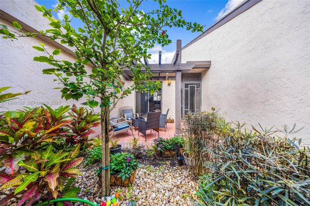 5302 Fairway Woods Dr 4612, Delray Beach, FL 33484