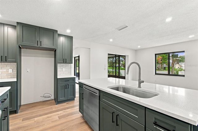 3671 PINE ROAD, Venice, FL 34293