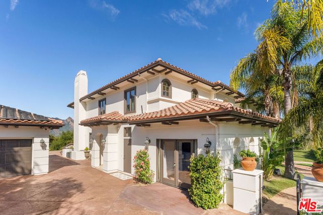435 Woodbluff Road, Calabasas, CA 91302