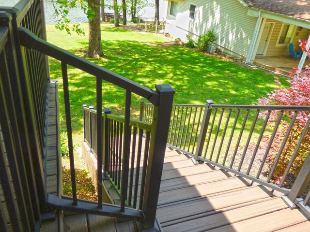 46 Enid Drive, Cherokee Village, AR 72529