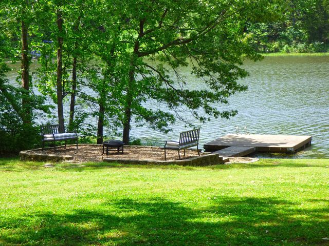 46 Enid Drive, Cherokee Village, AR 72529