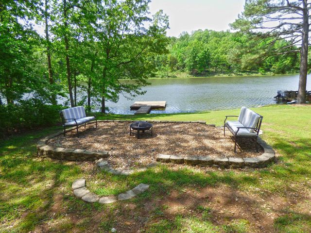 46 Enid Drive, Cherokee Village, AR 72529