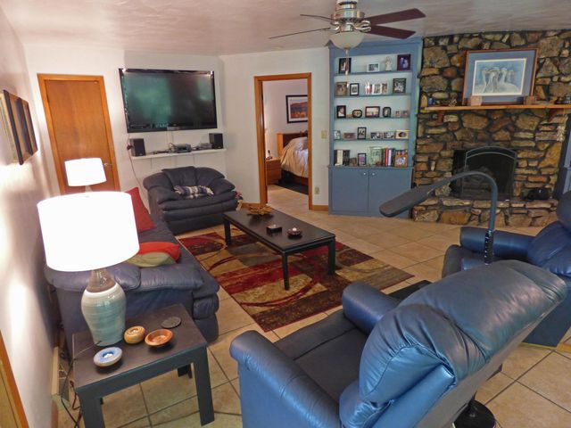 46 Enid Drive, Cherokee Village, AR 72529