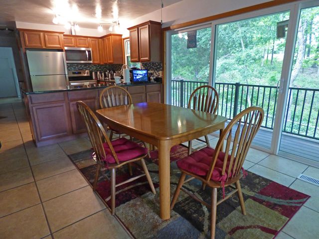 46 Enid Drive, Cherokee Village, AR 72529