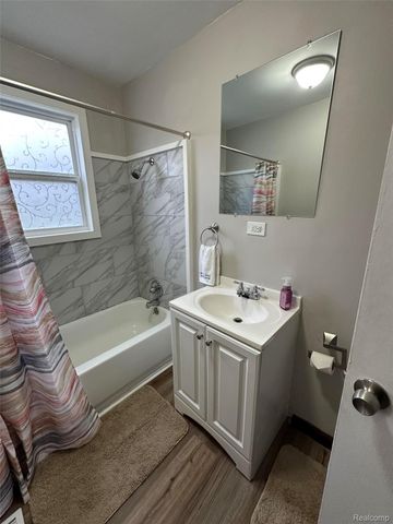 1446 Stephens Avenue, Flint Charter Township, MI 48507