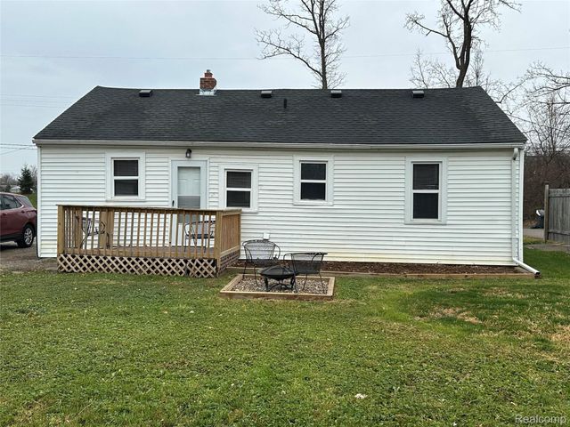 1446 Stephens Avenue, Flint Charter Township, MI 48507