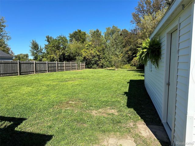 1446 Stephens Avenue, Flint Charter Township, MI 48507