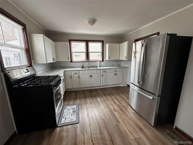 1446 Stephens Avenue, Flint Charter Township, MI 48507