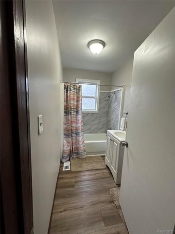 1446 Stephens Avenue, Flint Charter Township, MI 48507