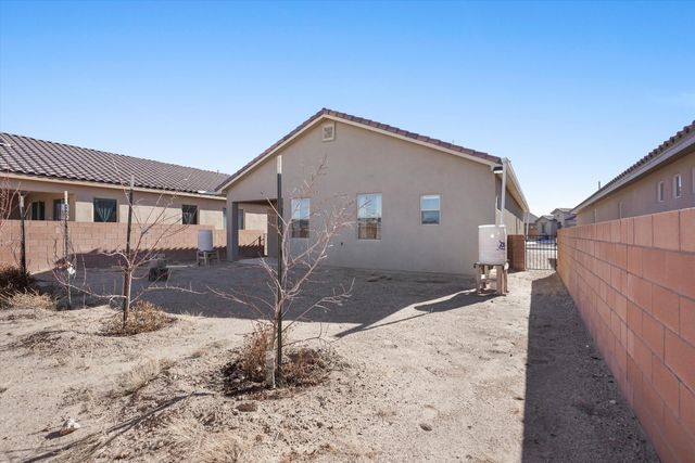 7512 Two Rock Road NW, Albuquerque, NM 87114