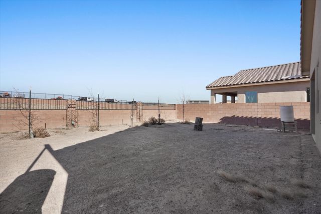 7512 Two Rock Road NW, Albuquerque, NM 87114