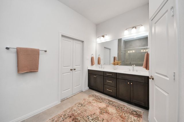 411 Legacy Point C, Sealy, TX 77474