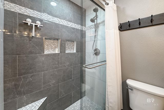 1159 W Beach Boulevard 210, Gulf Shores, AL 36542