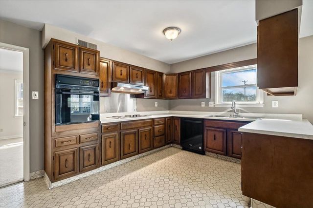 4383 AUSTIN PEAY HWY, Memphis, TN 38135