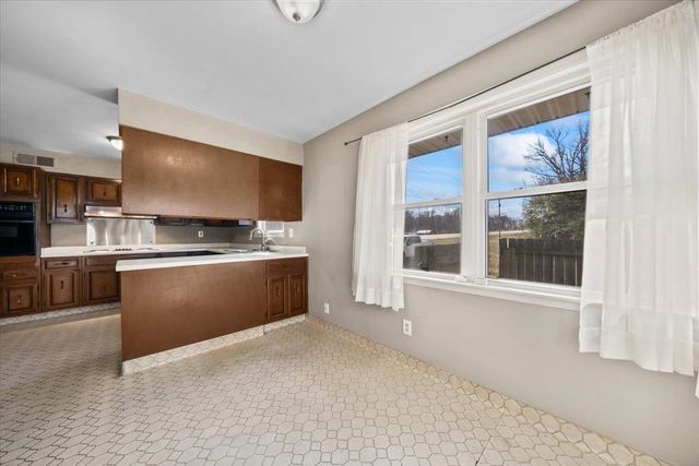 4383 AUSTIN PEAY HWY, Memphis, TN 38135