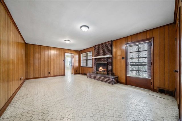 4383 AUSTIN PEAY HWY, Memphis, TN 38135