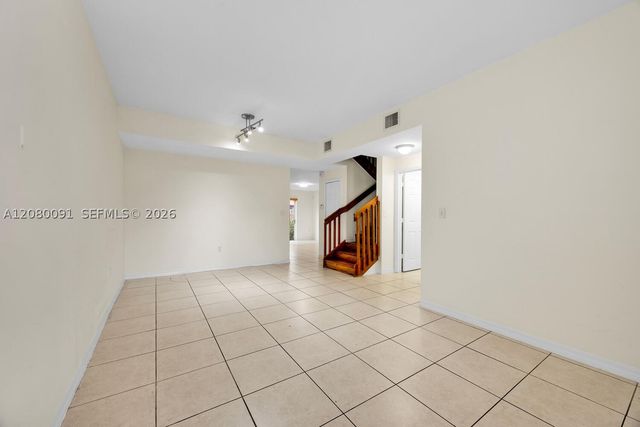 8441 SW 124 AV 104, Miami, FL 33183