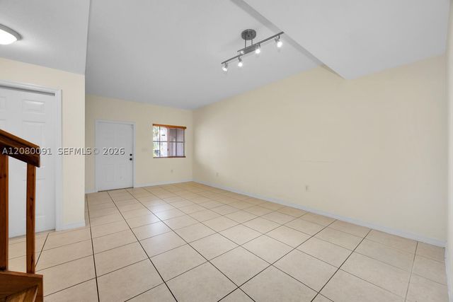 8441 SW 124 AV 104, Miami, FL 33183