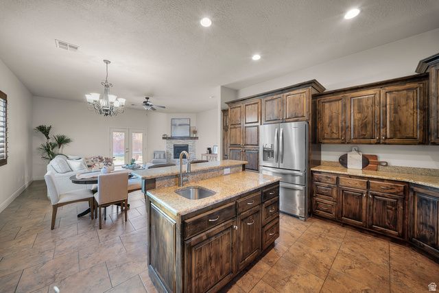 1907 N CREEK SIDE CT, Washington, UT 84780