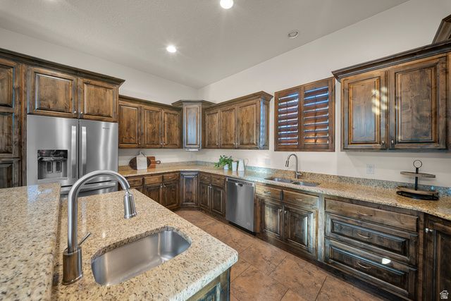 1907 N CREEK SIDE CT, Washington, UT 84780