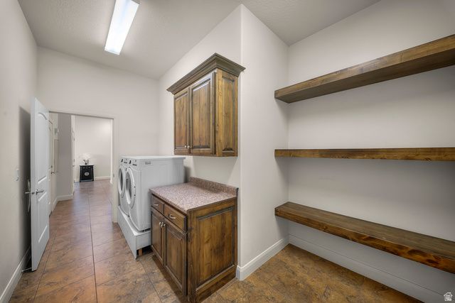 1907 N CREEK SIDE CT, Washington, UT 84780