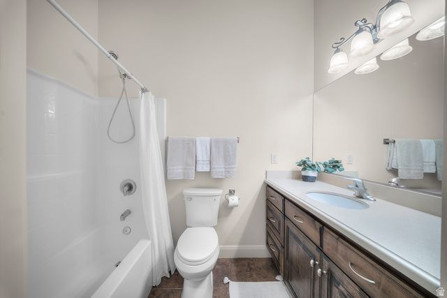 1907 N CREEK SIDE CT, Washington, UT 84780