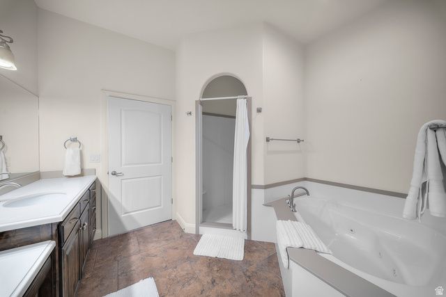 1907 N CREEK SIDE CT, Washington, UT 84780