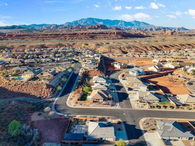 1907 N CREEK SIDE CT, Washington, UT 84780