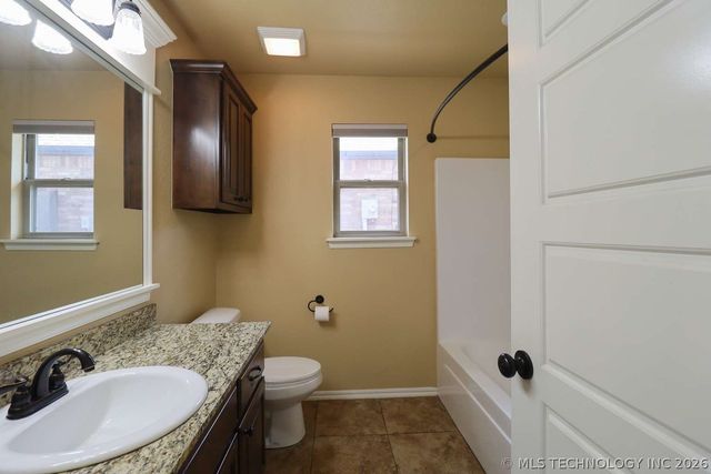 1804 Hillcrest Road, Claremore, OK 74019