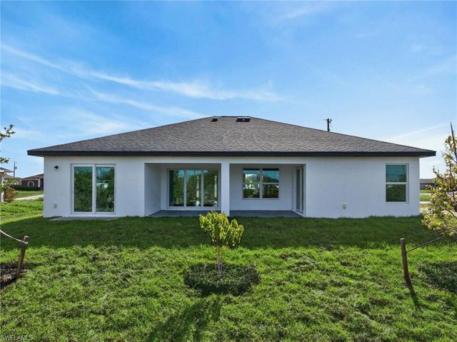 1614 NE 6th AVE, Cape Coral, FL 33909