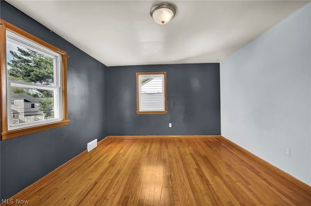 4082 Bexley Boulevard, Cleveland, OH 44121