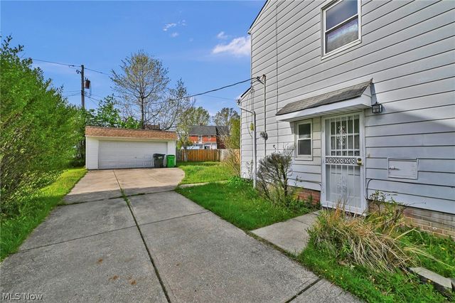 4082 Bexley Boulevard, Cleveland, OH 44121