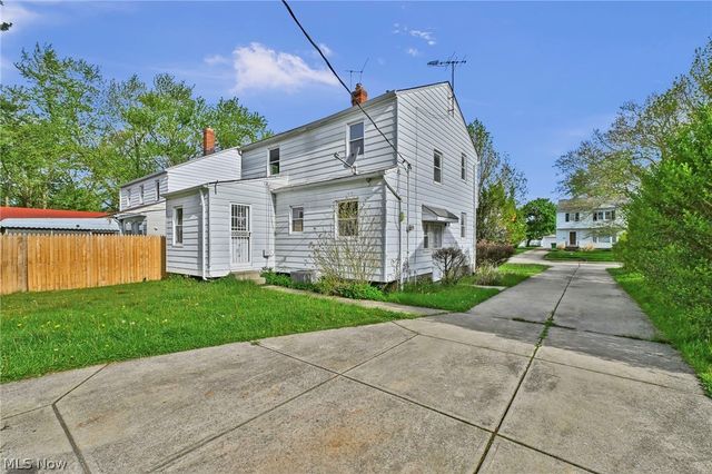 4082 Bexley Boulevard, Cleveland, OH 44121