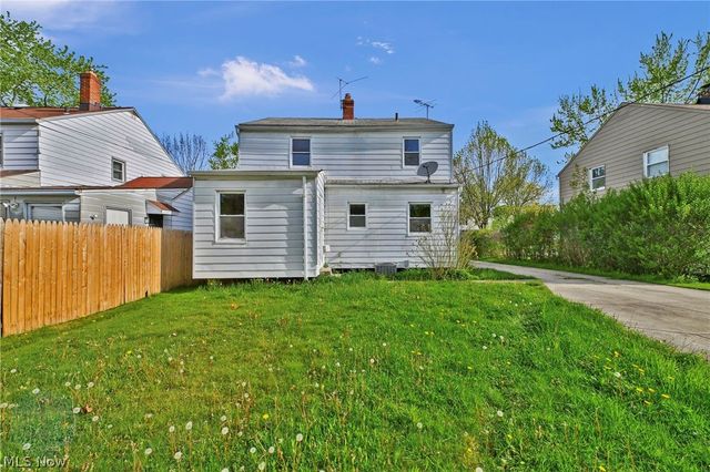 4082 Bexley Boulevard, Cleveland, OH 44121