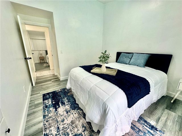 20541 Rodax, Winnetka, CA 91306