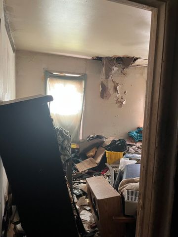 3919 E Berry Street, Fort Worth, TX 76105