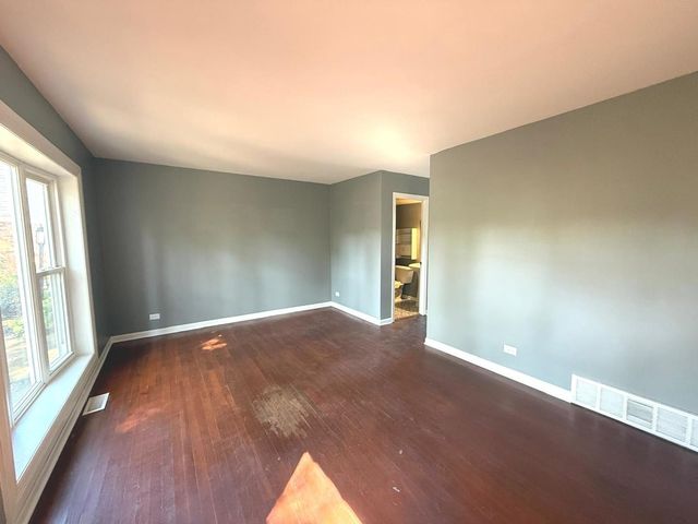 3023 Jamestown Court 3023, Streamwood, IL 60107