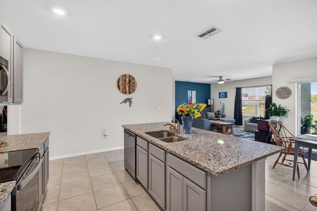 5946 SHINGLE CREEK ROAD, Lakeland, FL 33811