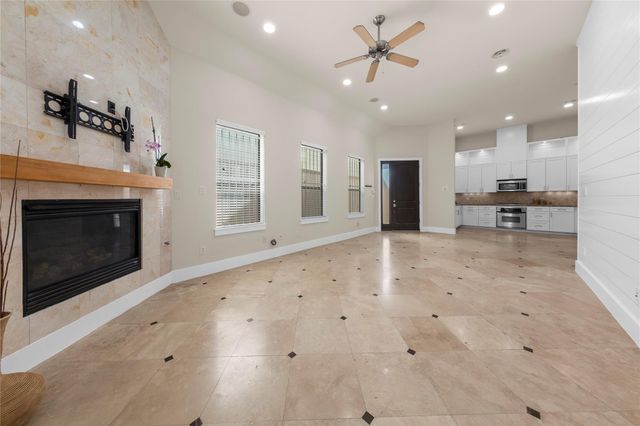 1608 Patterson Street A, Houston, TX 77007