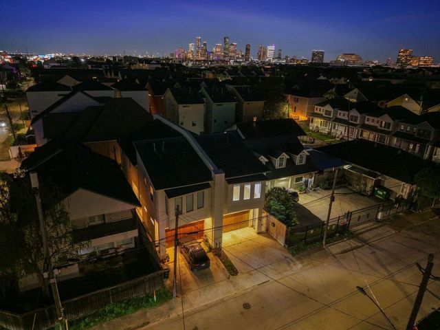 1608 Patterson Street A, Houston, TX 77007