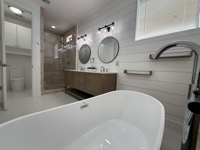 1608 Patterson Street A, Houston, TX 77007