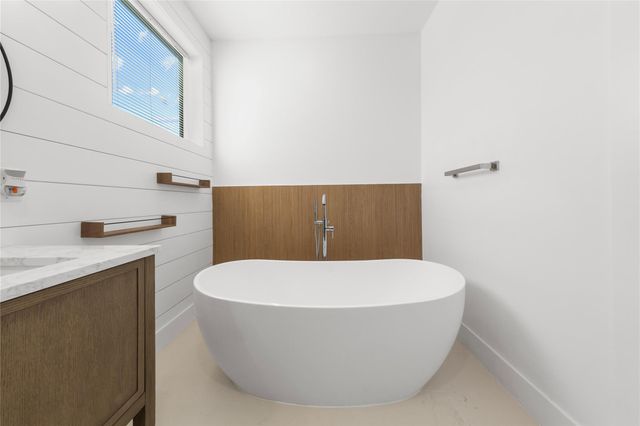 1608 Patterson Street A, Houston, TX 77007