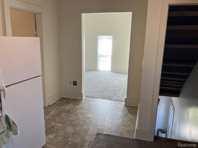 504 E Clinton Street, Howell, MI 48843
