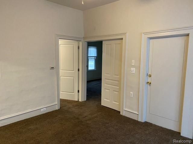 504 E Clinton Street, Howell, MI 48843