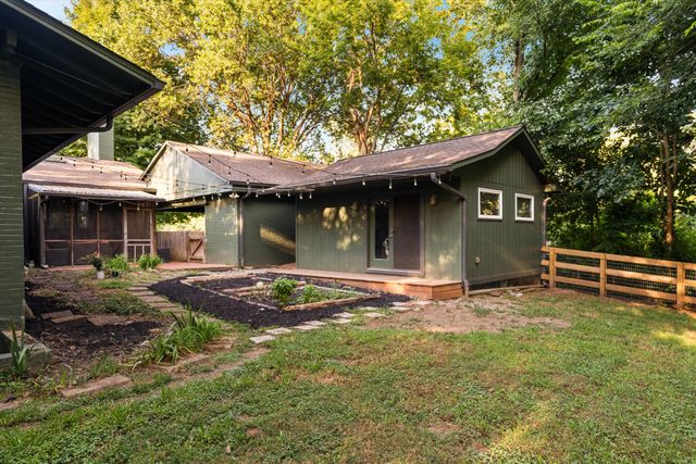 209 Woods Dr, Columbia, TN 38401
