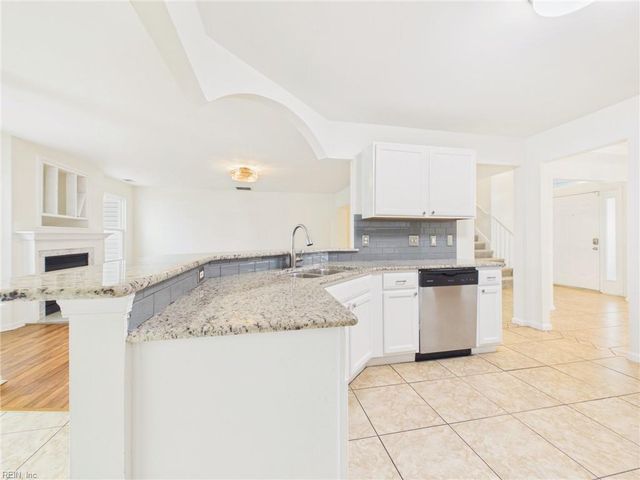 2536 Seven Kings RD, Virginia Beach, VA 23456