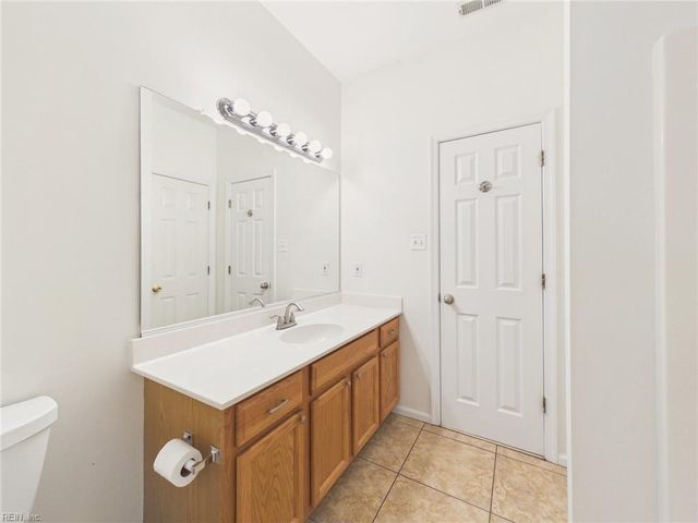 2536 Seven Kings RD, Virginia Beach, VA 23456