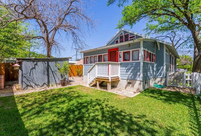 501 W 41st ST, Austin, TX 78751