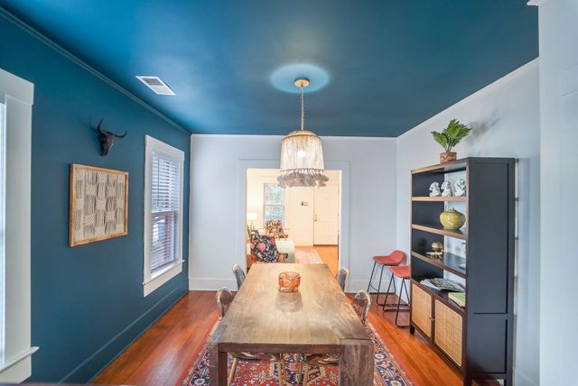 501 W 41st ST, Austin, TX 78751