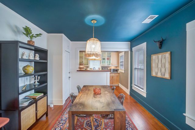 501 W 41st ST, Austin, TX 78751